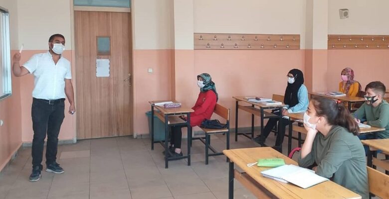 Ağrı’da Destekleme ve Yetiştirme (DYK) kursları devam ediyor