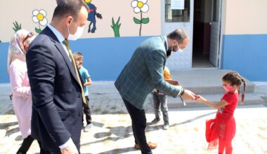 Bakan Prof. Dr. Selçuk, Ağrı’da görev yapan köy öğretmenleriyle görüştü