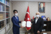 Hafızlık eğitimini tamamlayan öğrencilere hafızlık belgesi verildi