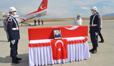 Ağrı’da şehit olan Uzman Çavuş memleketi Hatay’a uğurlandı