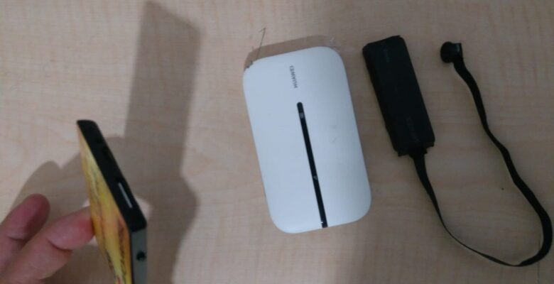 Ağrı’da gizli kamerayla ehliyet sınavına girenler yakalandı