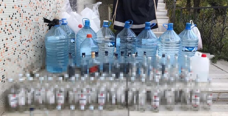 Ağrı’da 160 litre sahte alkol ele geçirildi