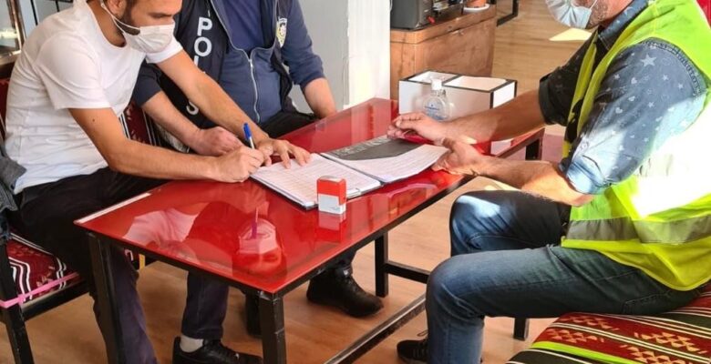 Ağrı’da korona virüs denetimleri devam ediyor