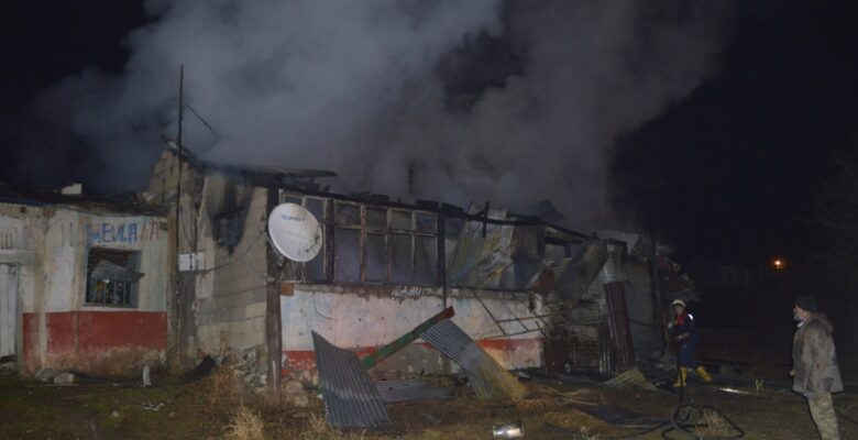 Ağrı’da ev yangını: 1 yaralı