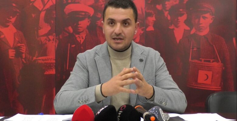 Ağrı, yangında ölen kahraman babanın ailesi için tek yürek oldu