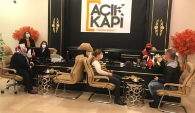 Sorunların Çözümü Açık Kapı’da