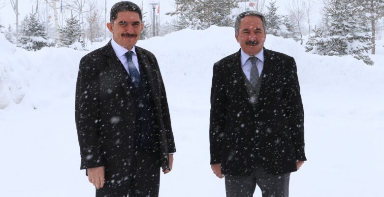 Milletvekili Çelebi, AİÇÜ Rektörü Prof. Dr. Karabulut’u ziyaret etti