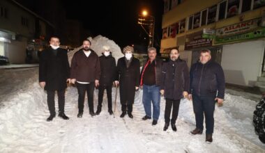 Başkan Sayan, karla mücadele çalışmalarını denetledi