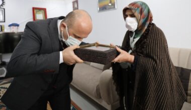 Vali Varol’dan Şehit Ailesine Ziyaret