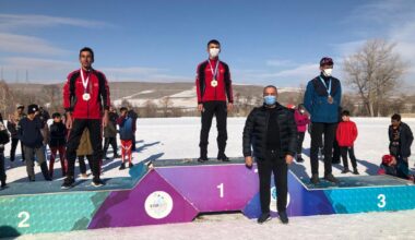 Ağrılı Kayakçılar Sezona İyi Başlangıç Yaptı