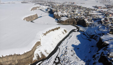 “Doğu’nun Ihlara Vadisi” kışın tüm güzelliklerini yansıtıyor