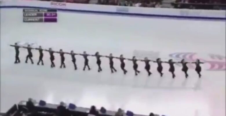 Kanada Buz Pateni takımı ‘Ağrı Dağı’nın Eteğinde’ türküsüyle gösteri yaptı