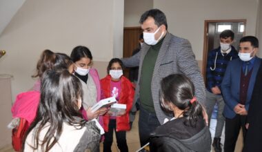 Kaymakam Balcı, özel çocuklarla yemek programında bir araya geldi