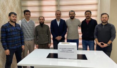 Ağrı’da gazeteciler sandık başına gitti