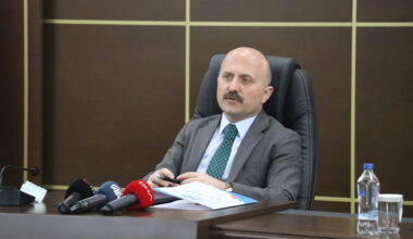 Dağcılar Ağrı Dağı’na yazın tırmanabilmek için yeni bir izin kararı bekleyecek