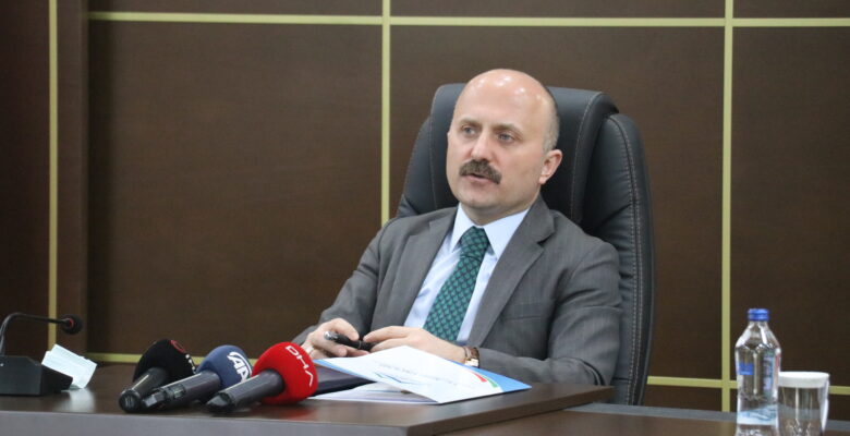 Dağcılar Ağrı Dağı’na yazın tırmanabilmek için yeni bir izin kararı bekleyecek