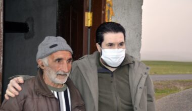 Başkan Sayan iftarda Aziz amcayla bir araya geldi