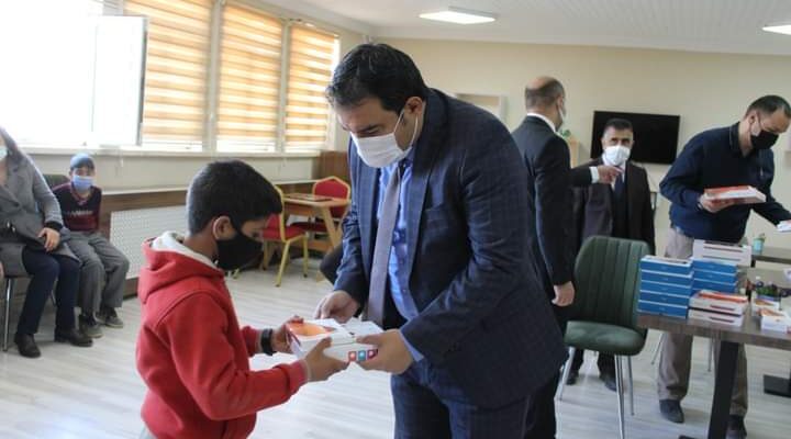 Diyadin’de çocukların yüzü gülüyor