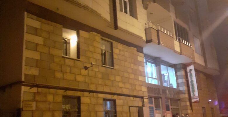 Polis memuru tartıştığı kadın meslektaşını silahla vurarak öldürdü