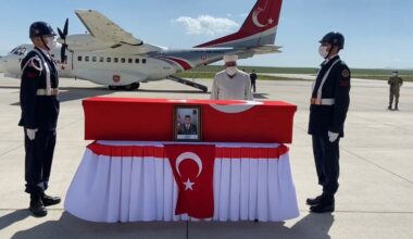 Ağrı’da şehit olan Jandarma Uzman Çavuş törenle Ankara’ya uğurlandı