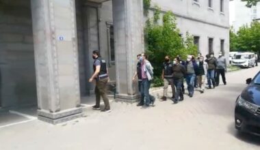 Ağrı merkezli 14 ilde FETÖ operasyonu; 3 kişi tutuklandı