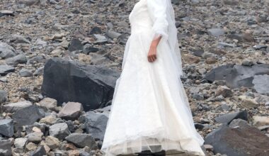 Gelinlik giyip Türkiye’nin çatısı Ağrı Dağı ile evlendi