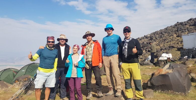 Ağrı Dağı dağcıların ilgi odağı oldu