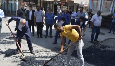 Ağrı’da yılsonuna kadar asfaltlanmayan yol kalmayacak