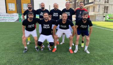 Kurumlar arası futbol turnuvasında Esnaf Sanatkarlar Odası takımı finale yükseldi