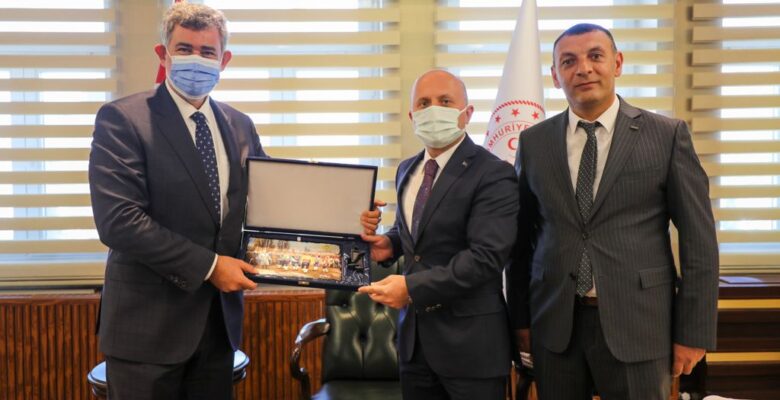 Feyzioğlu: “Yargı üzerine toz konmaması lazım”