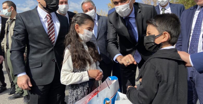 Milli Eğitim Bakanı Özer Ağrı’da