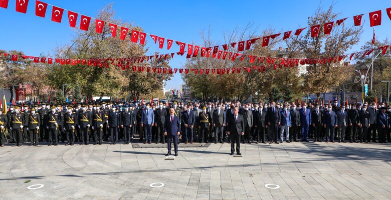 Ağrı’da Cumhuriyet Bayramı kutlamaları başladı