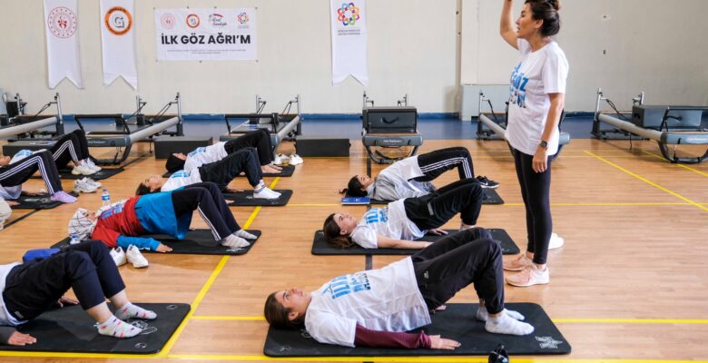 Ağrılı kadınlar pilates ile tanıştı
