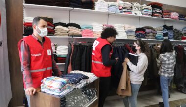 Türk Kızılay’ı 47. Butik Mağazasını AİÇÜ’de açtı