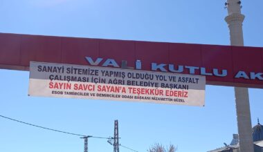 Sanayi esnafı pankart asarak Başkan Sayan’a teşekkür etti