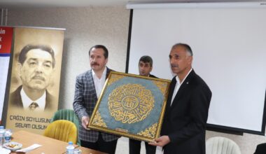 MEMURSEN-SEN Başkanı Yalçın Ağrı’da