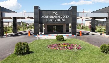 AİÇÜ’den Basın Açıklaması