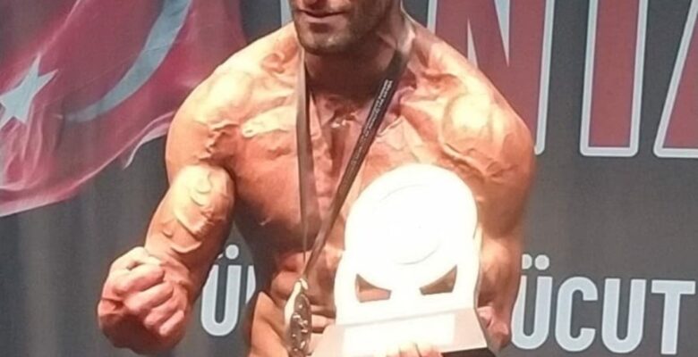 Ağrılı Ömer Çeçen Dünya Şampiyonasında