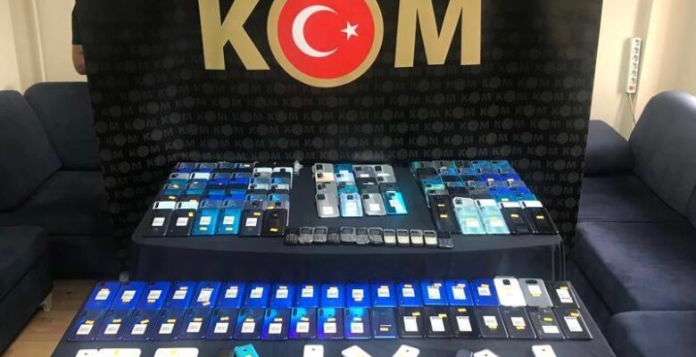 Ağrı’da gümrük kaçağı cihazlar ele geçirildi