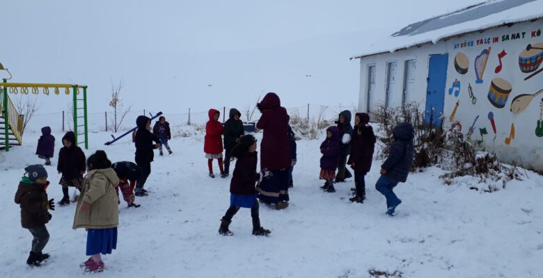 Ağrı’da kar yağışı