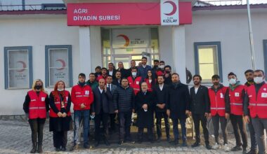 Türk Kızılay’ı Diyadin’de hizmet vermeye başladı