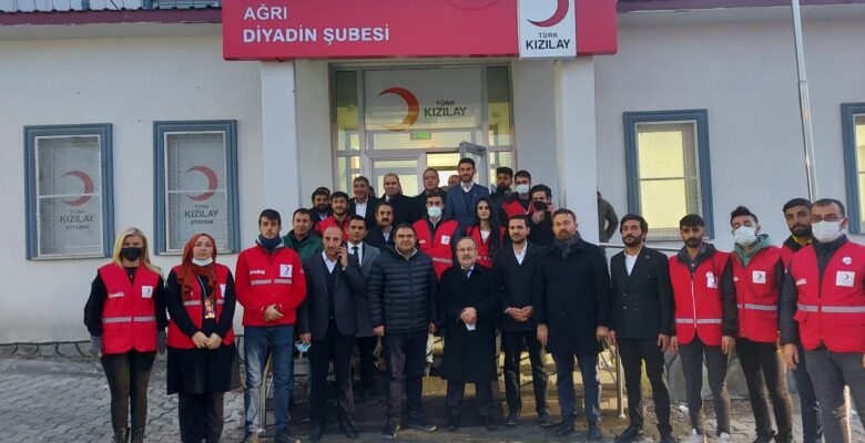 Türk Kızılay’ı Diyadin’de hizmet vermeye başladı