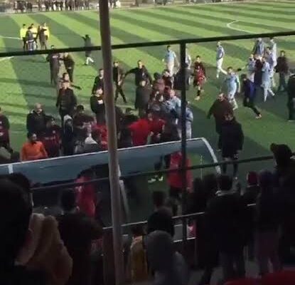 Ağrı amatör ligde hakeme saldırı