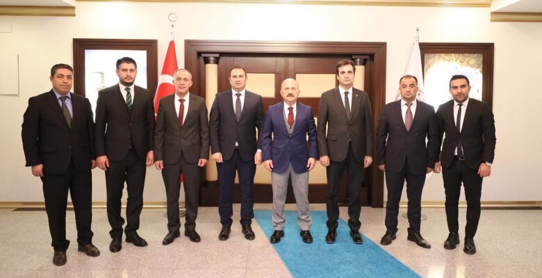 Vali Varol Amatör Spor Camiasını Destekleyeceklerini Söyledi