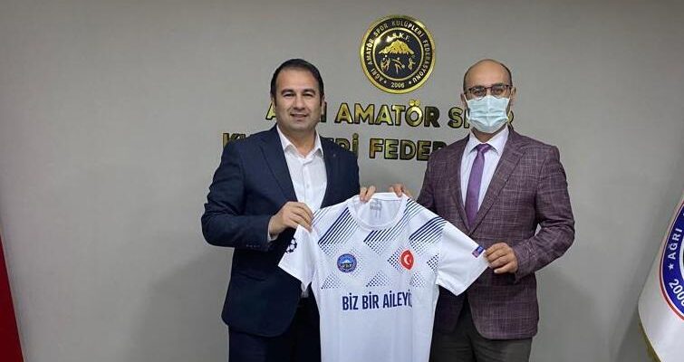 Ağrı’da Spor Müsabakasında Görevlendirilecekler İçin İlk Yardım Kursu Verildi