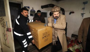 Başkan Sayan, yeni yılda ihtiyaç sahibi aileleri ziyaret etti