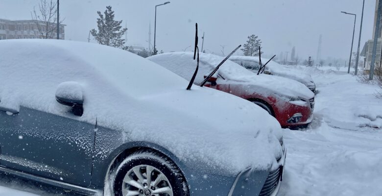 Ağrı’da 191 köy yolu kar nedeniyle ulaşıma kapandı