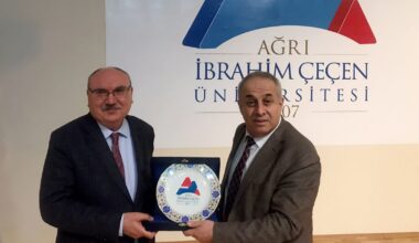 AİÇÜ’de “Bilimsel Araştırma ve Yayın Etiği” Konferansı Düzenlendi