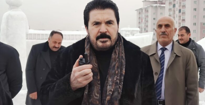 Başkan Sayan şehiriçi ulaşımı denetledi