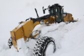 Ağrı’da kardan kapanan köy yollarını açma çalışmaları sürüyor
